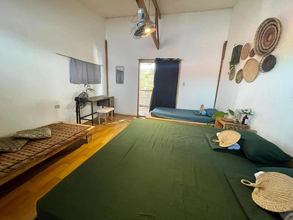 Casita Francisco Siargao Lägenhet General Luna  Exteriör bild