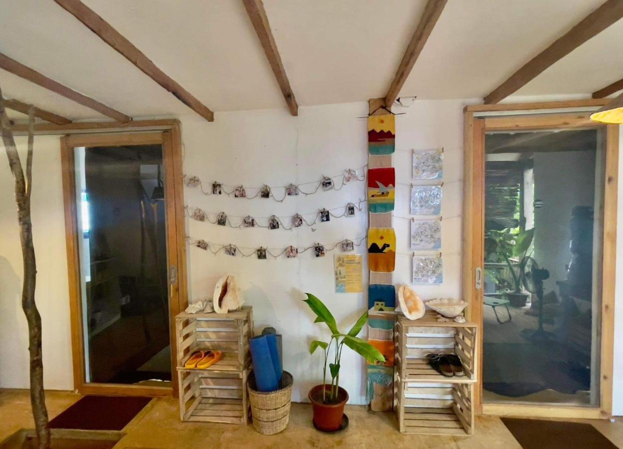 Casita Francisco Siargao Lägenhet General Luna  Exteriör bild